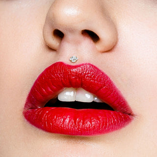 Labret Zircone Carrée Filetage Interne