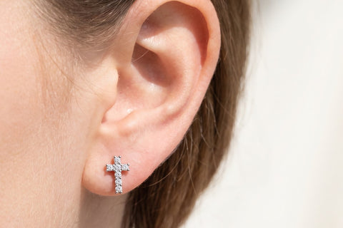 Piercing Oreille Croix