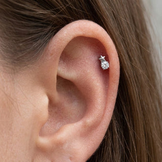 Titanium Labret Star Zirconia Internally Threaded