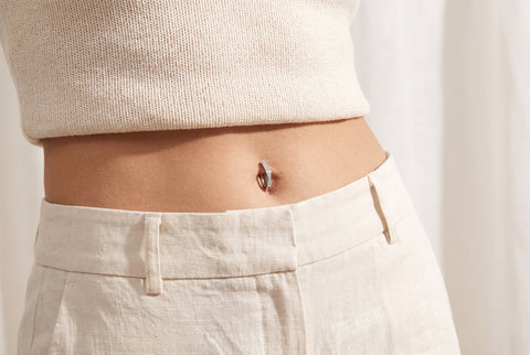 Piercing nombril anneau